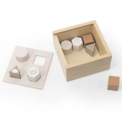 Label Label Vormenstoof Nougat 18 Mnd+ 8 Label Label Vormenstoof Nougat 18 Mnd+ -Speelgoedverkoop LabelLabelvormenstoofnougatB